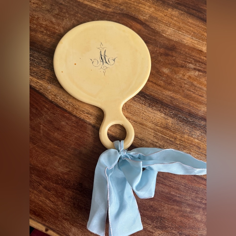 1920s/1930s Vintage Celluloid dresser hand mirror in French ivory